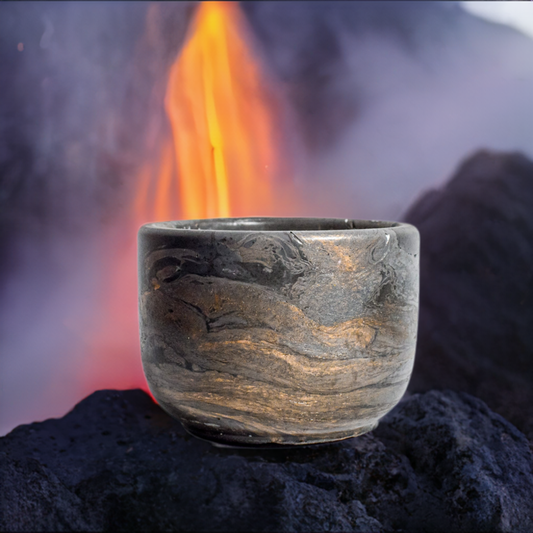 8 oz Handmade Concrete Obsidian Candle, in black and golden tones, luxuy candle, vegan candle, inspired by the kilauea volcano in the big island of hawaii, fragrance is floral, smoky and fruity,Handpoured with coconut wax